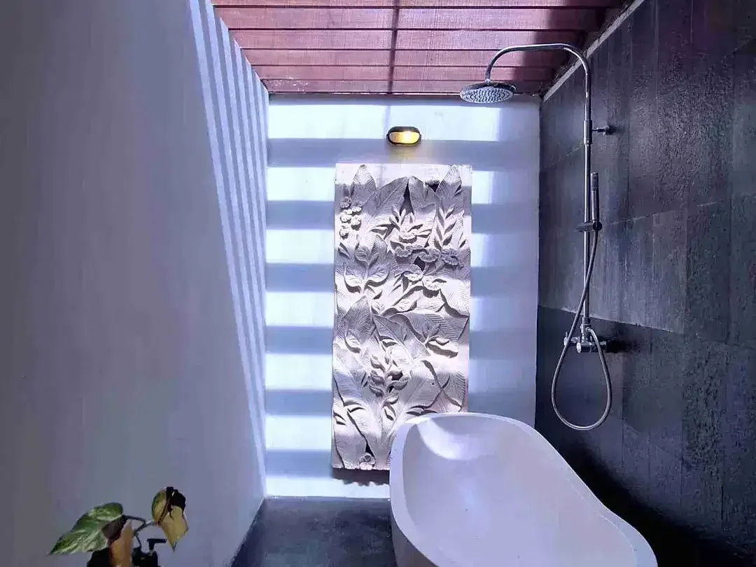 AFFORDABLE VILLA 3 BEDROOMS IN JL PANTAI NYANYI BERABAN BALI FOR RENT - Image 10 of 10