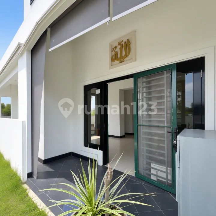 Harga Special . Rumah & Kantor 8 Ruangan Lokasi Padang Sambian - Image 1 of 4