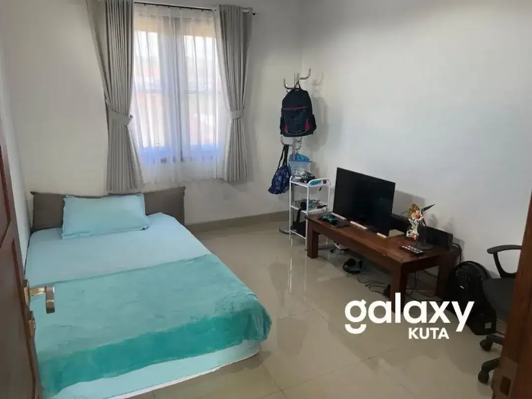 BEAUTIFUL 4 BEDROOM HOUSE IN PURI GADING JIMBARAN BADUNG - Image 7 of 10