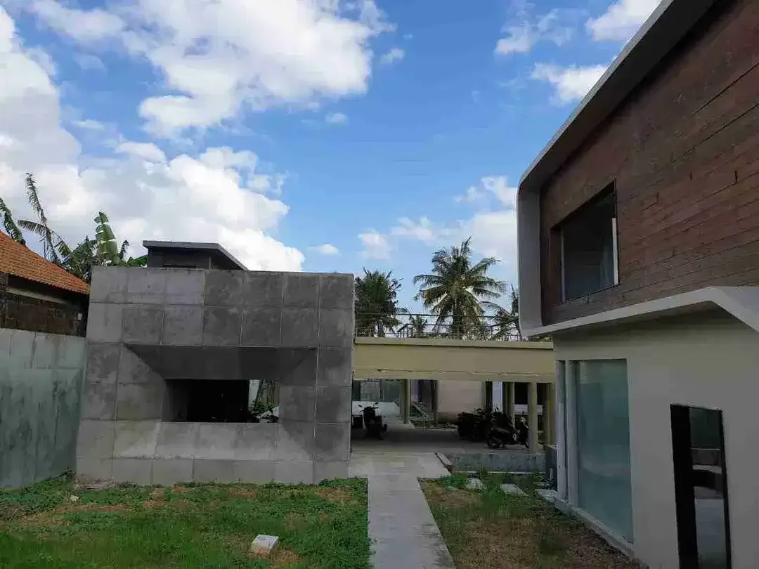 Tanah Bonus Villa di Jl Pantai Berawa Canggu - Image 2 of 7