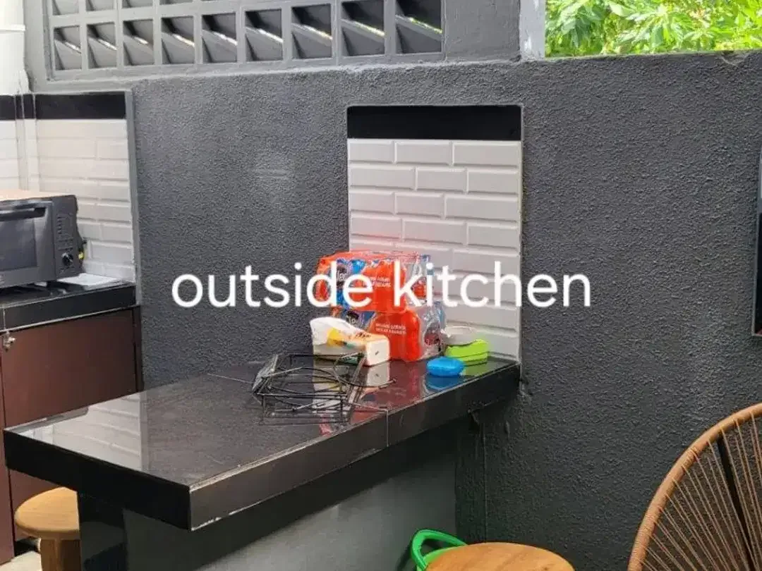 Dijual rumah 2 lantai semi villa Masih terawat baik dan siap huni - Image 8 of 8
