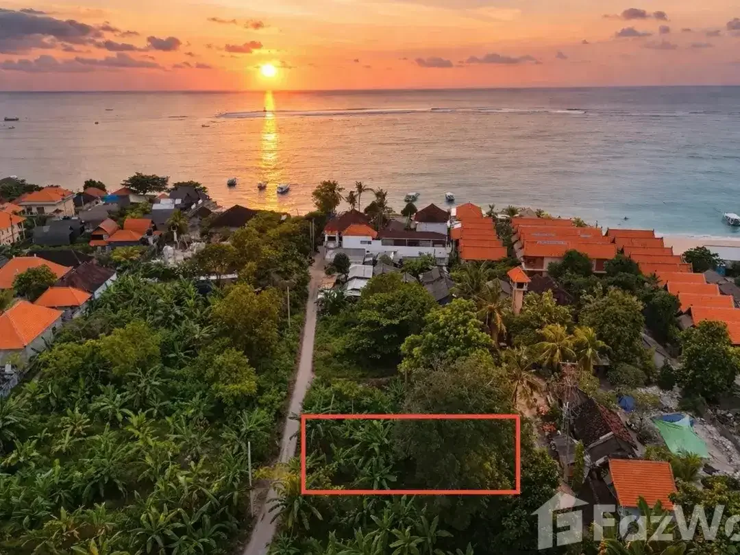 Land for sale in Nusa Lembongan, Bali - Image 1 of 8