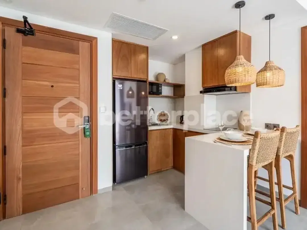 Modern 2-Bedroom Apartment in the Heart of Batu Bolong, Canggu - Image 2 of 10