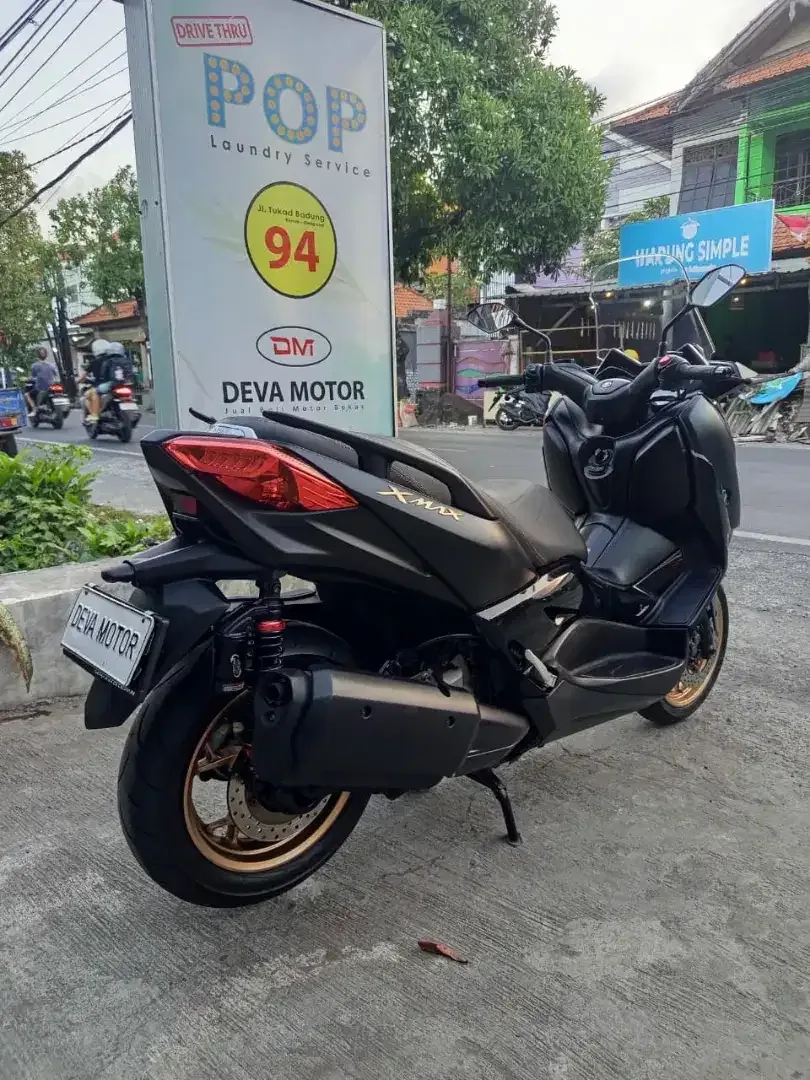 Xmax 2022 hitam Deva motor - Image 1 of 9