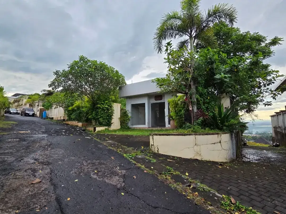 Dijual Tanah Langka dengan Unblocked View Airport, Ocean, City, Mountain & Toll Road - Jimbaran - Image 4 of 5