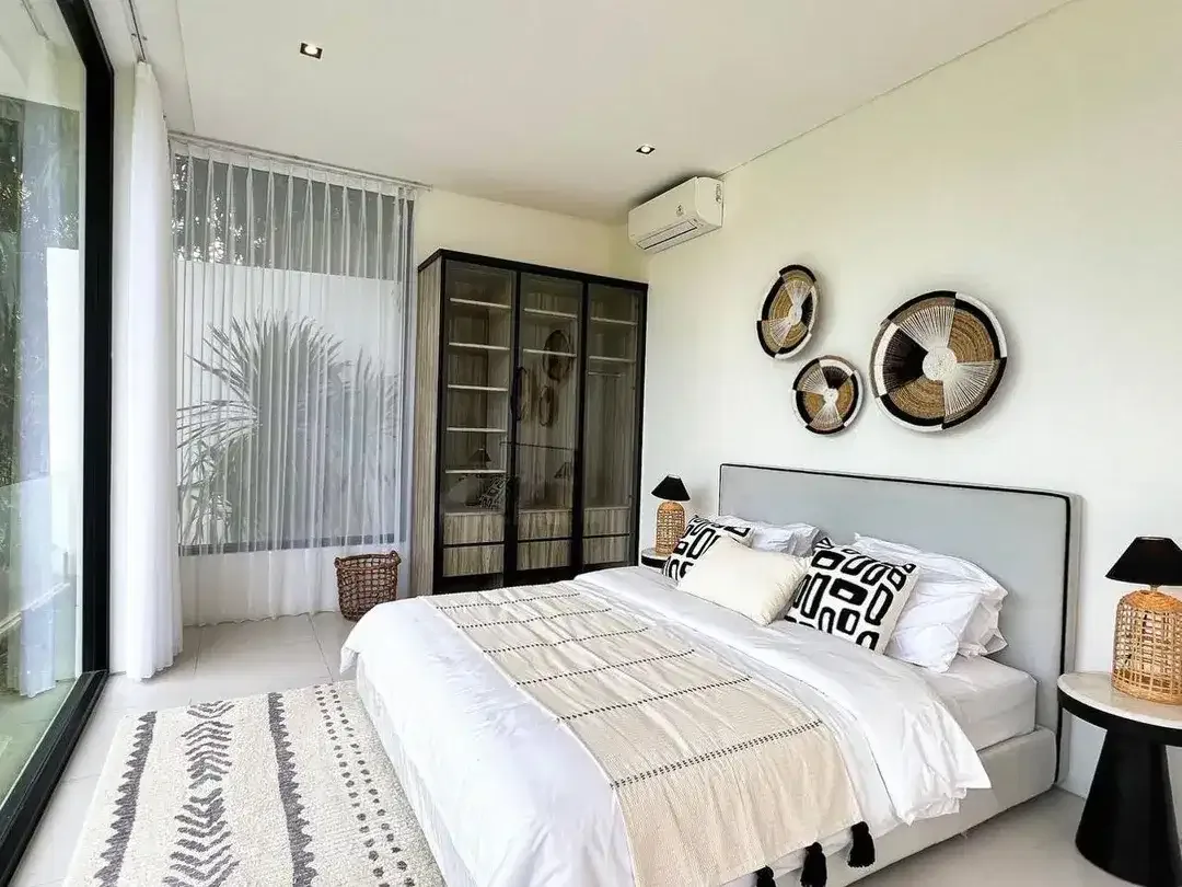 Luxury Private Villa For Rent in Prime Pererenan Location - Image 8 of 10