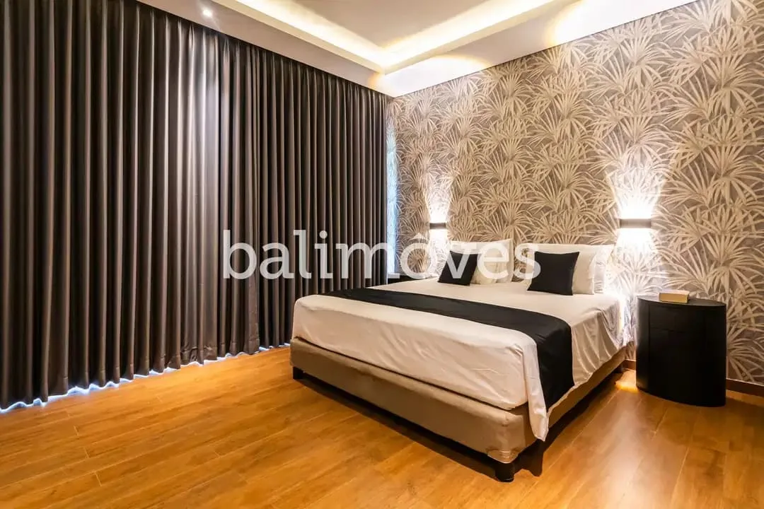 Villa Bagus 4 Kamar Tidur Diatas Tanah 400m2 Di Tepi Pantai Sanur - Image 10 of 10