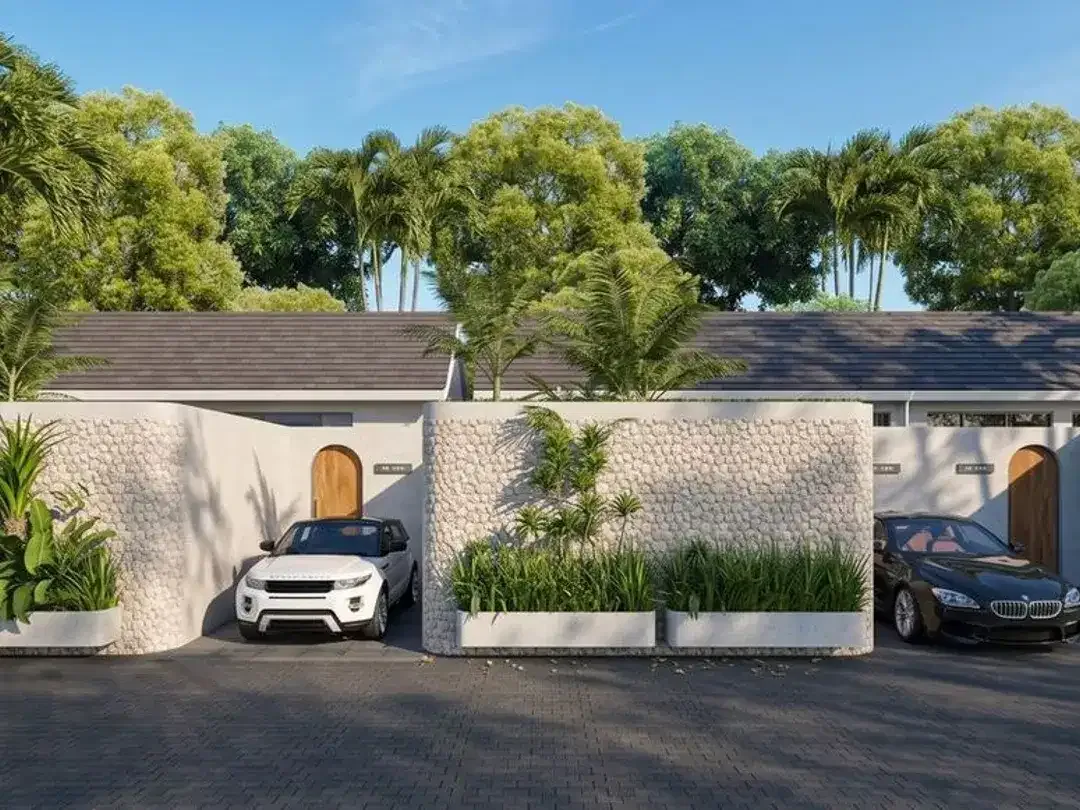 Luxury Tropical Villa With 35-Year Leasehold In Kerobokan - Image 4 of 5