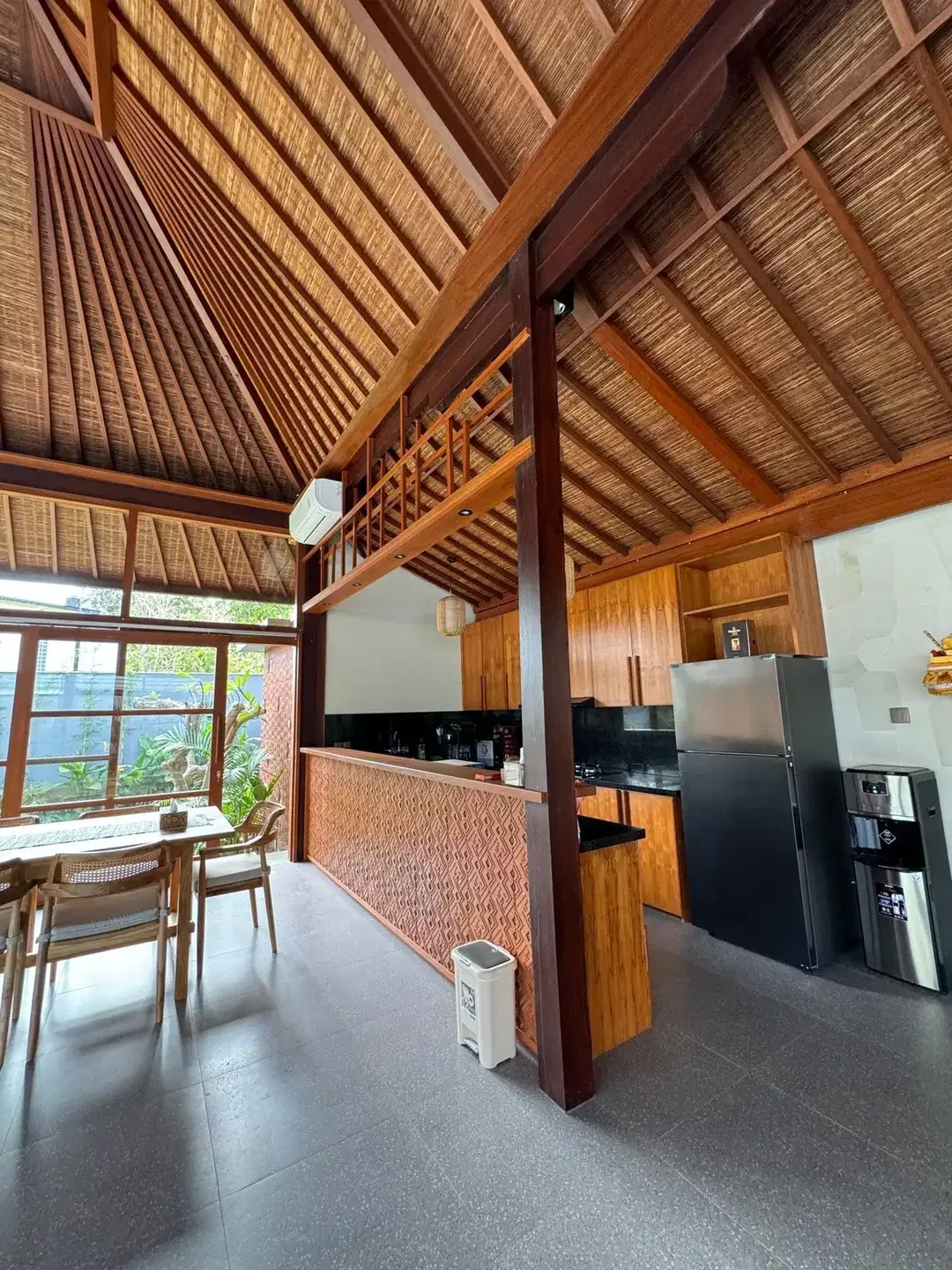 Villa For Sale with Prime location in Uluwatu Bali - Image 10 of 10