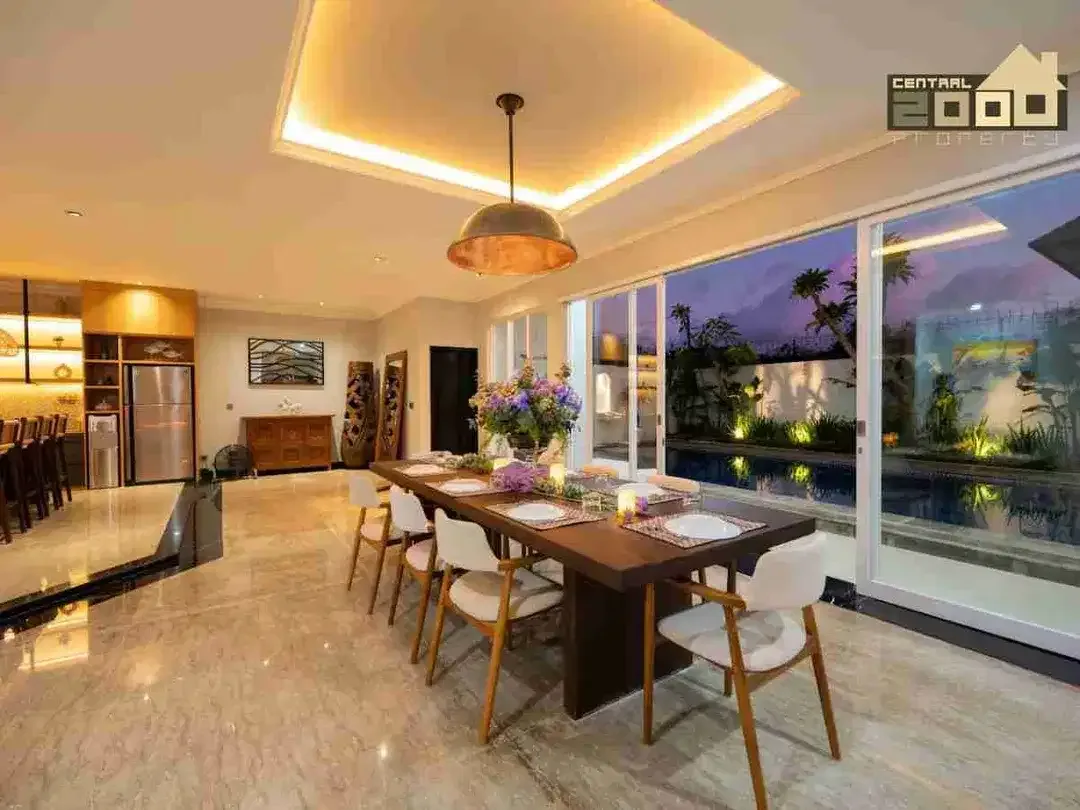 Spacious Luxury Villa with Pool & Open Balcony – Heart of Jimbaran - Image 5 of 10