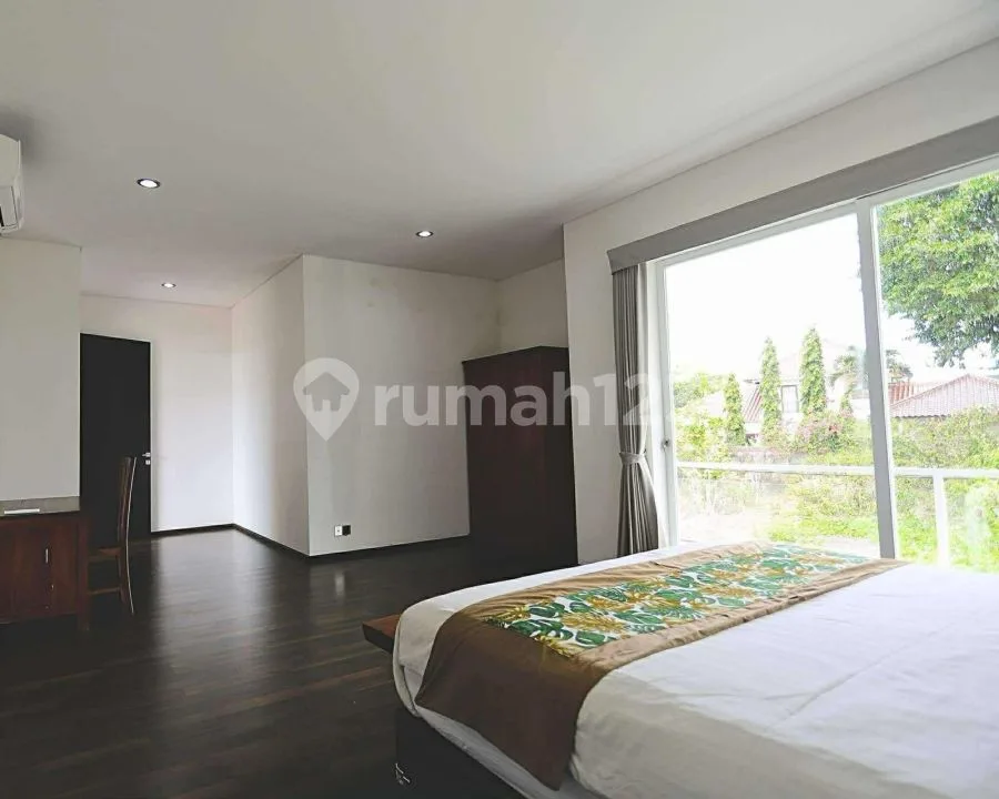 Villa Modern High Ceiling Dekat Pantai Pandawa dan Pantai Melasti - Image 3 of 4
