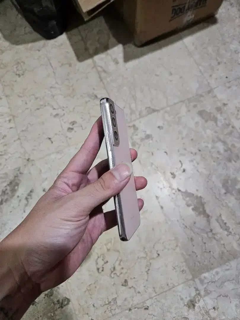 Samsung S22 5G 256GB fulset like new garansi resmi sein TT oke - Image 3 of 3