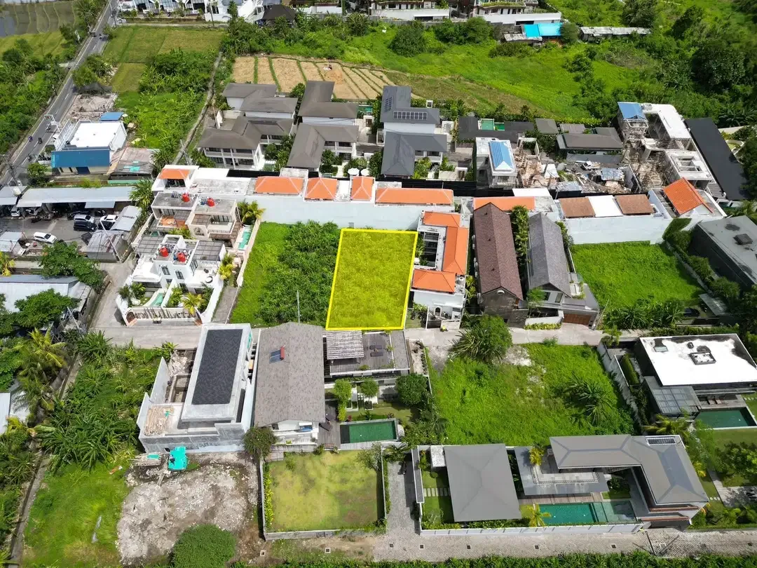 TANAH DIJUAL TUMBAK BAYUH DEKAT PERERENAN - Image 1 of 8