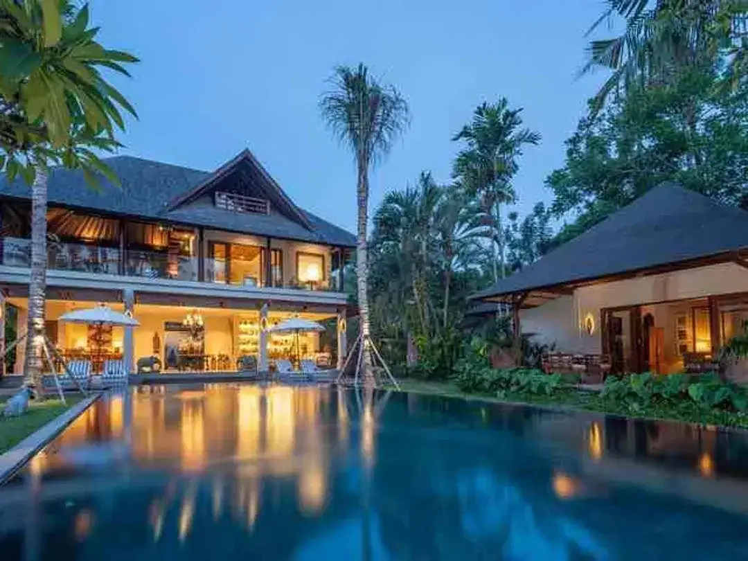 Villa Mewah dengan Pemandangan Laut di Cemagi - Image 1 of 5