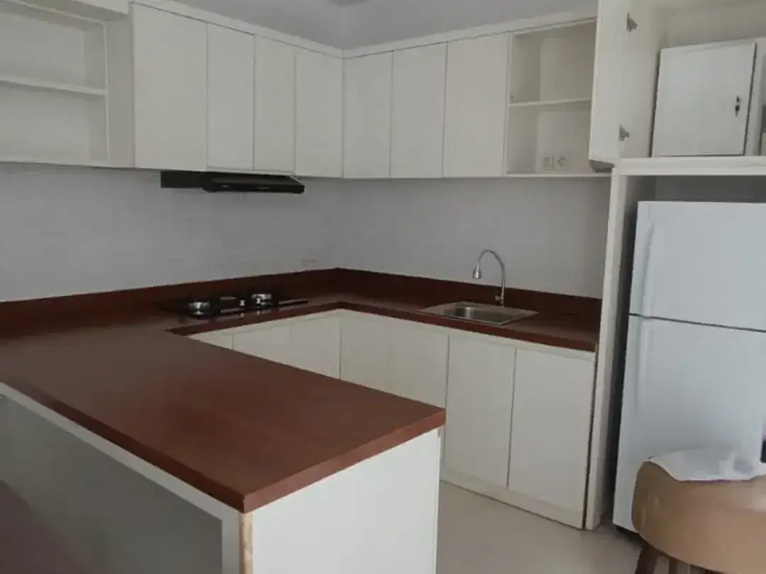 Freehold 2 Bedroom Fully Renovated Villa Cemagi - Image 2 of 10