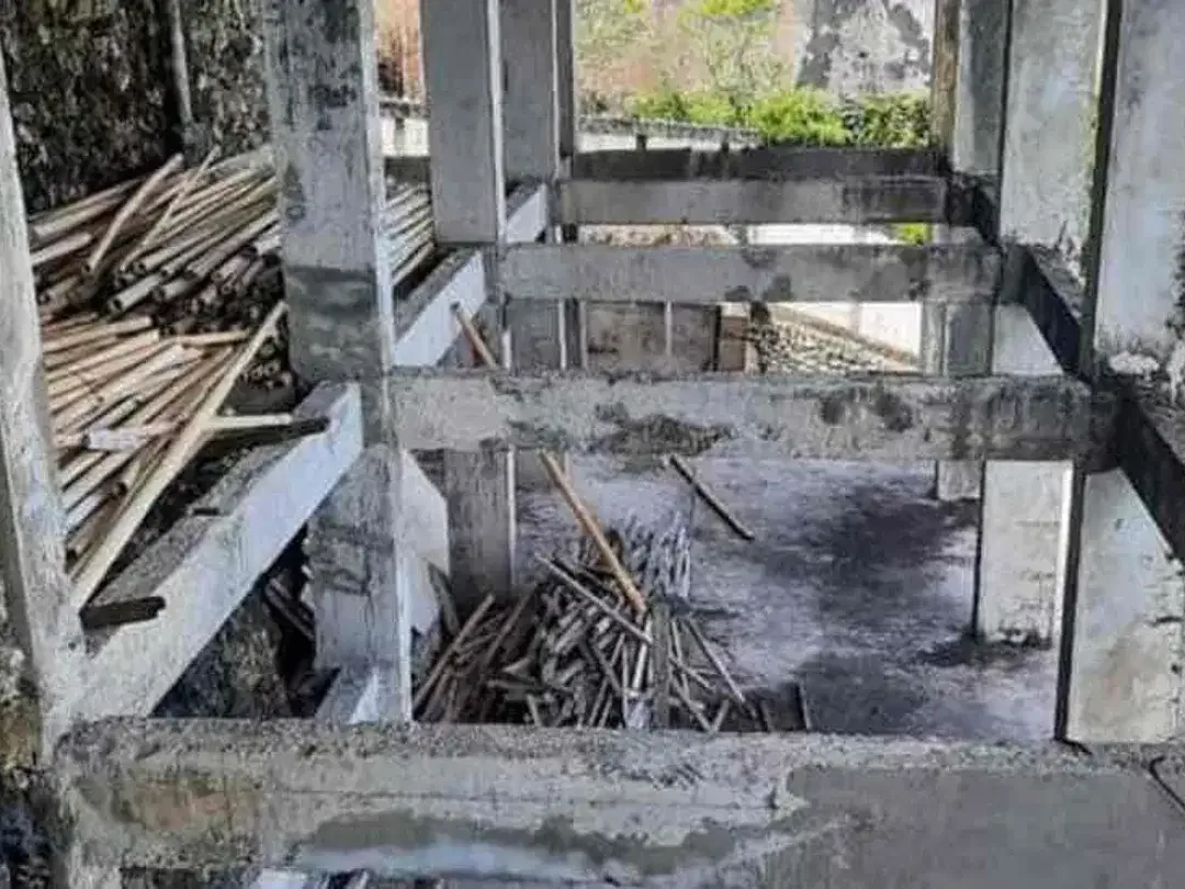 Dijual lahan bonus bangunan dgn view full laut lokasi dekat dengan ampurva Nusa dua Bali. - Image 8 of 10