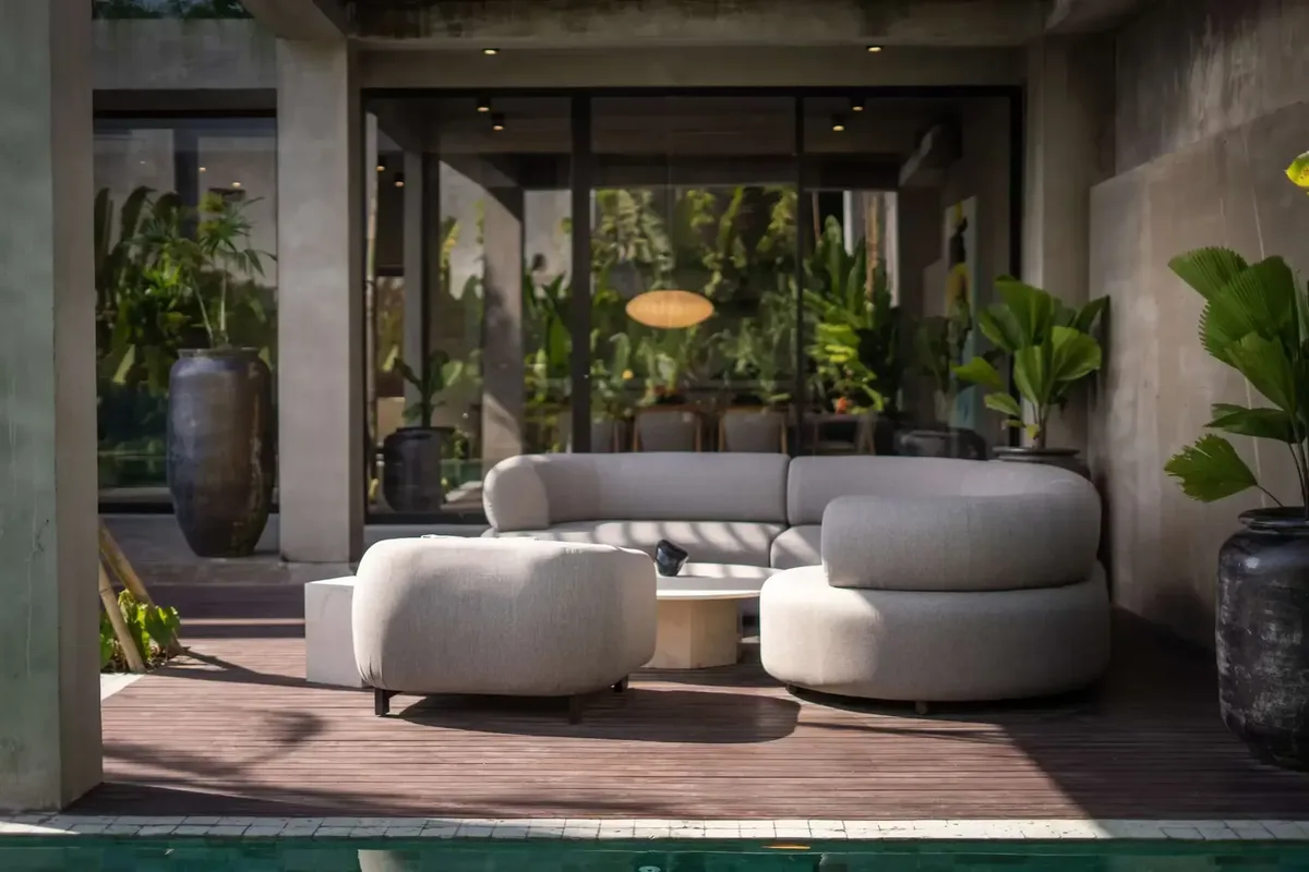 Villa Kayana — Fully Furnished 4-Bedroom Villa with Art Collection, Ungasan (Uluwatu) - Image 8 of 10