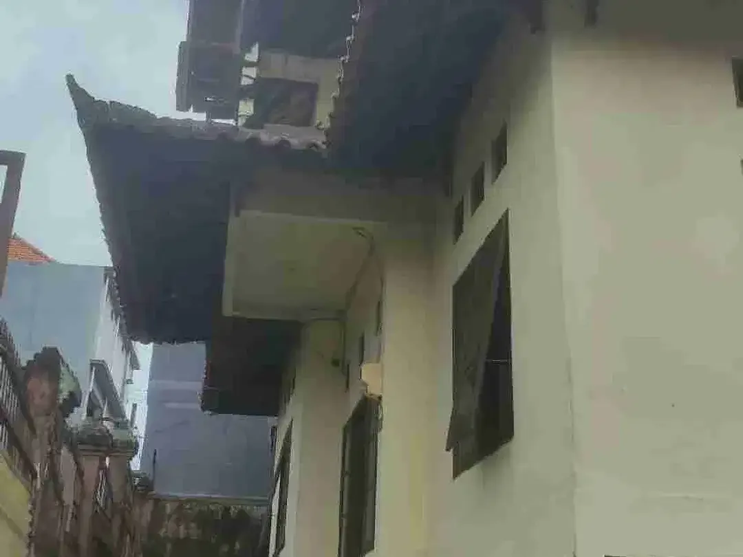 DIJUAL RUMAH LANTAI III DIDALUNG PEGENDING DEKAT CANGGU PADONAN - Image 5 of 7
