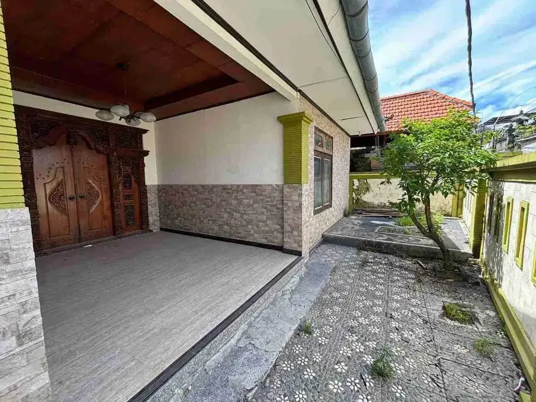 DIJUAL  RUMAH  MINIMALIS DEKAT GACOAN CANGGU GP - Image 4 of 7