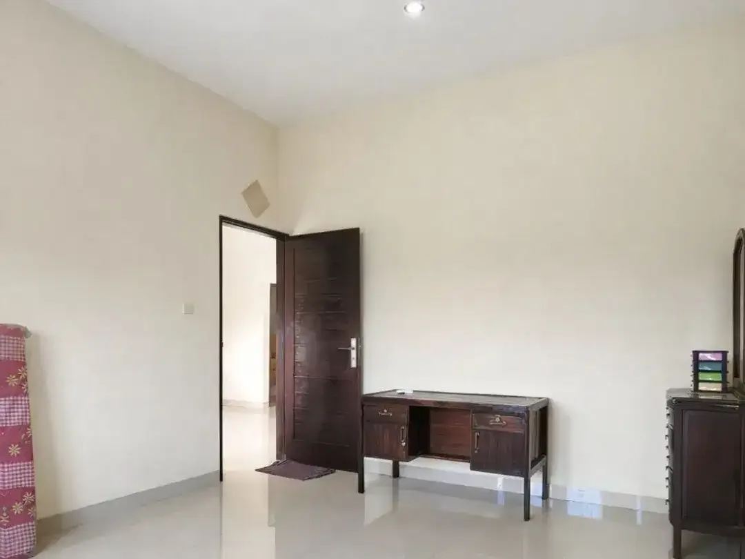 Rumah Spesial Lokasi Premium di Muding Indah, Gatot Subroto Barat - Image 6 of 10