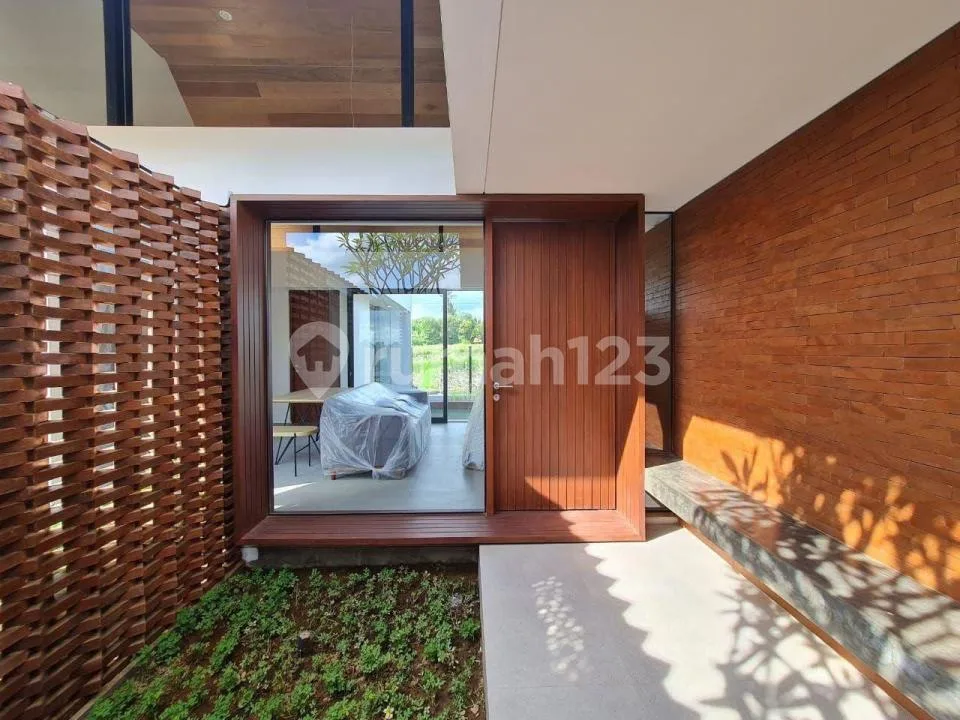 Villa View Sawah dengan Kolam Renang Lokasi Strategis, Lodtunduh - Image 4 of 4