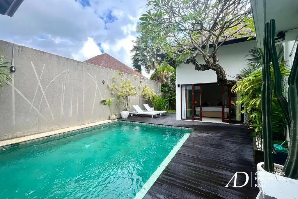 FREEHOLD 3 BEDROOM VILLA ONE GATE SYSTEM IN UMALAS - Image 4 of 10