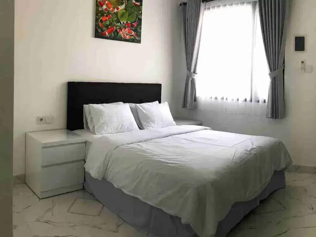 Dijual rumah 2 lantai dan kost an 3 lantai 9 kamar lokasi strategis di Jimbaran kuta bali - Image 5 of 6