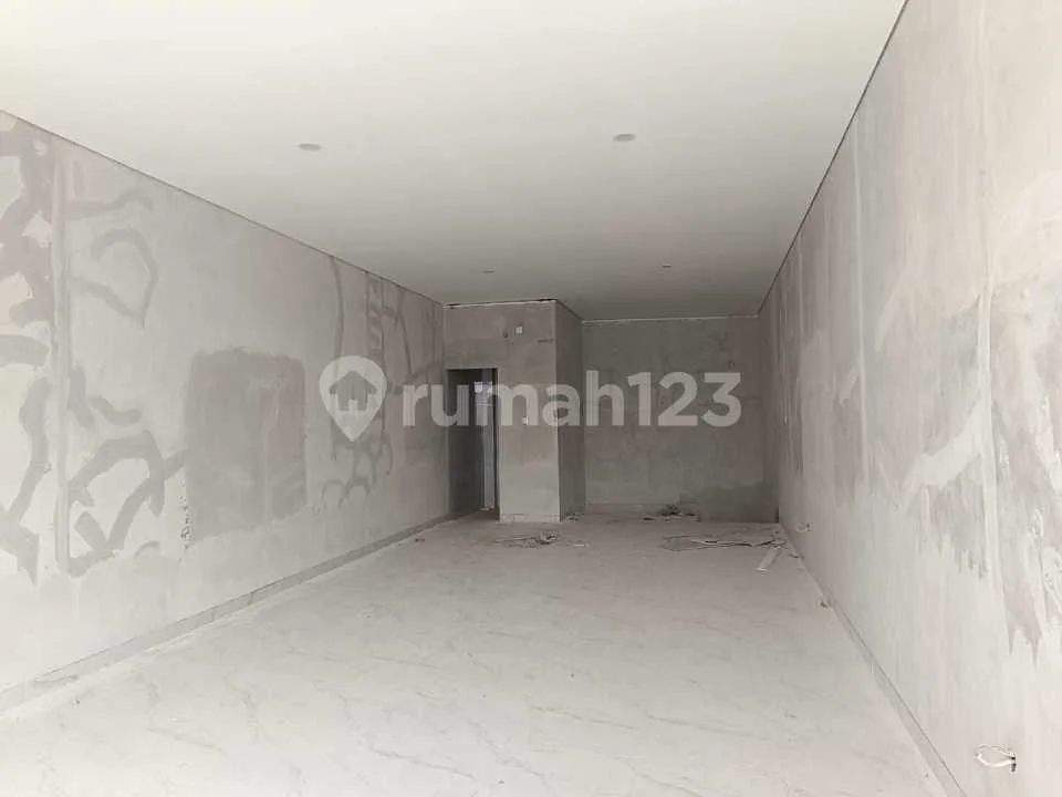 Ruko Baru Dua Lantai di Pusat Turis Kuta Bali - Image 4 of 4