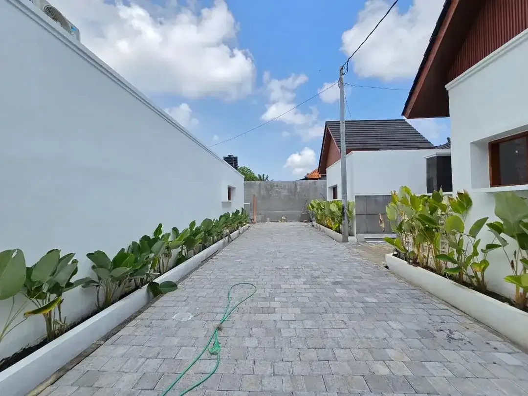 villa baru di nusa dua, termurah, buruan, unit terbatas,investasi terbaik - Image 9 of 10