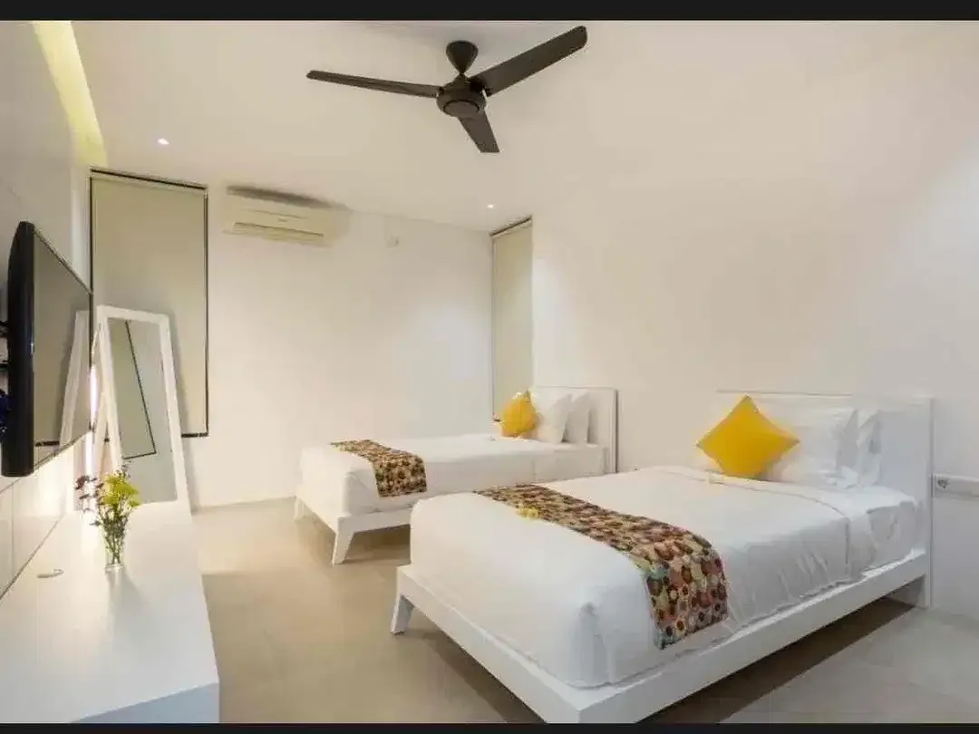 FOR SALE VILLA DESAIN MODERN LOKASI DEKAT PANTAI BERAWA, CANGGU, BADUNG, BALI - Image 6 of 10