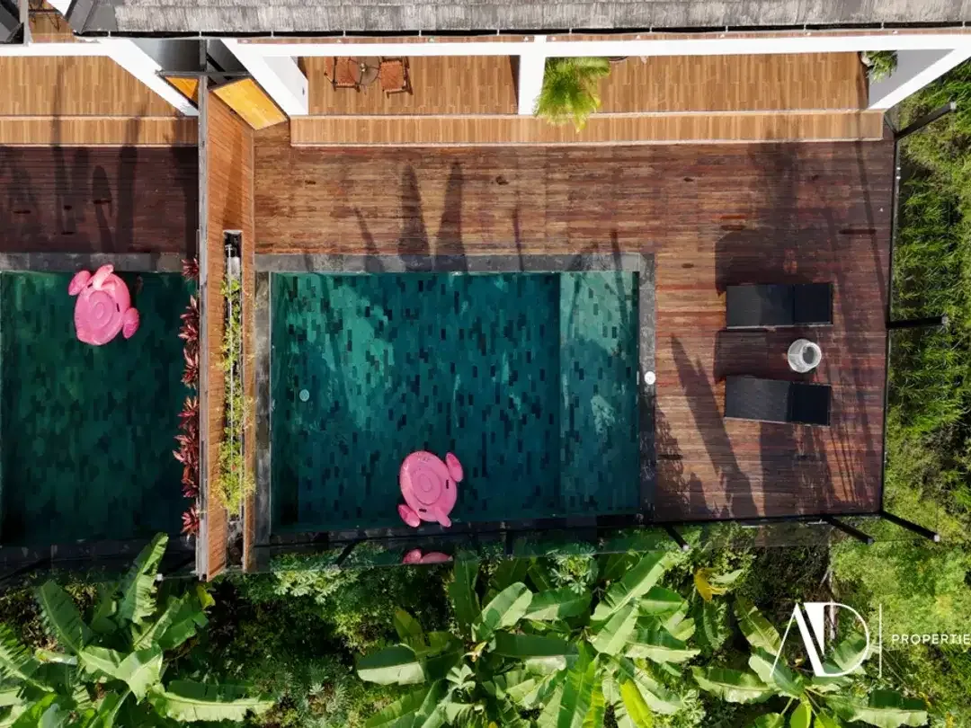 LEASEHOLD | MODERN 3-BEDROOM VILLA WITH RICE FIELD VIEWS - BABAKAN, CANGGU - Image 3 of 10