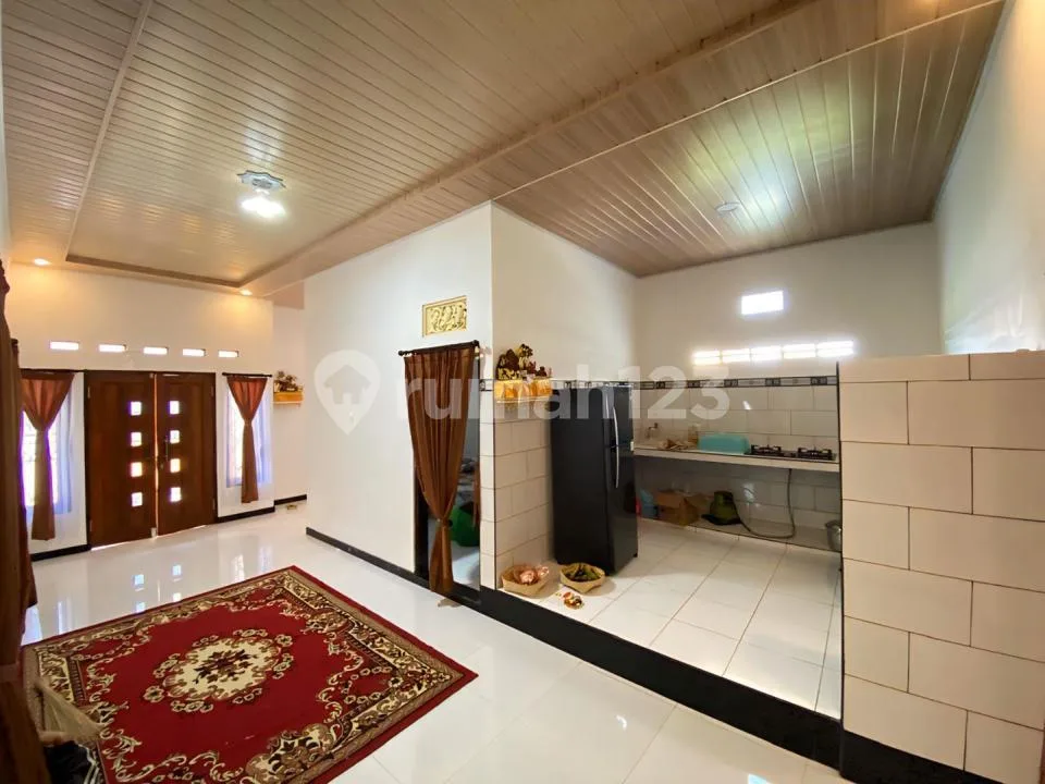 Brand New House For Yearly Rent In Kerobokan - Image 1 of 4