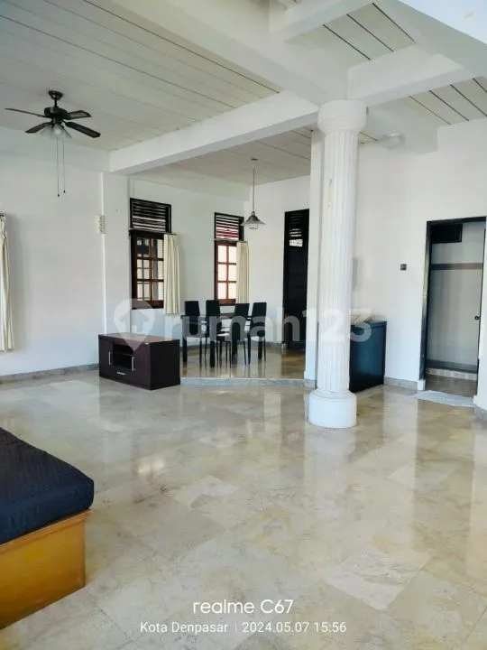 Disewakan Villa 3BR Strategis Dekat Plaza Renon Denpasar Bali - Image 1 of 4