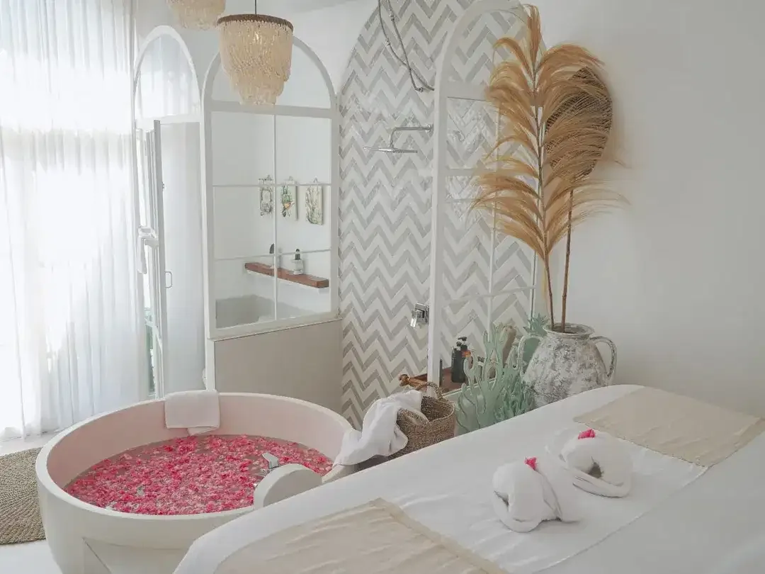 FOR RENT  BRAND NEW BOHO Mediterranean Villa — Long Stay in Balangan - Image 10 of 10