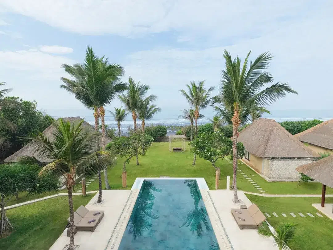 Freehold - A Rare Absolute Beachfront Luxury Estate on Bali's West Coast, Tabanan, Bali - Image 2 of 10