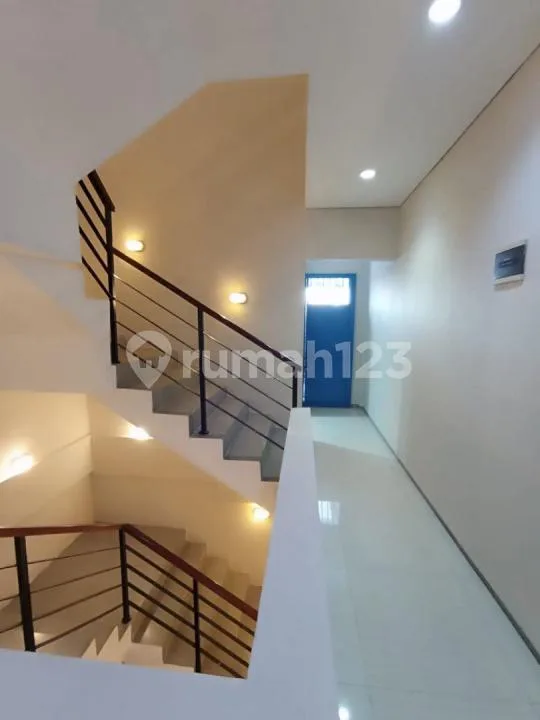 Dijual Ruko 2 Unit Jadi Satu - Area Bisnis Strategis Denpasar, Bali :Fire: - Image 2 of 4