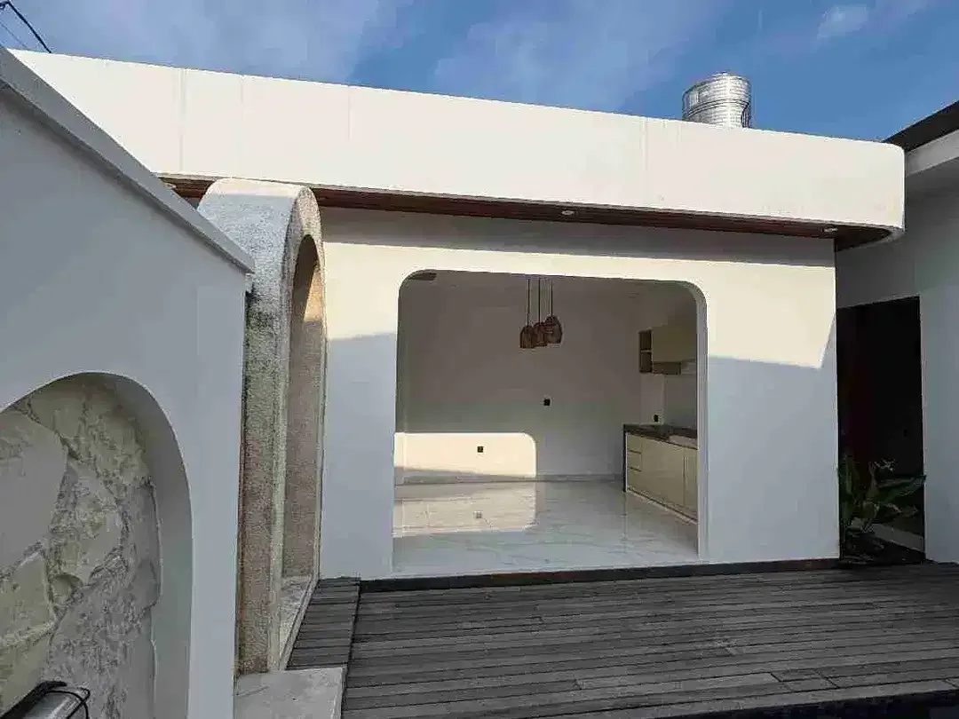 TWO BEDROOM VILLA CANTIK SIAP HUNI DEKAT PANTAI MELASTI & PANDAWA - Image 3 of 10