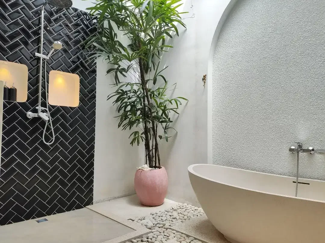 3 Bedrooms Mediterranean Villa in Pererenan Canggu - Image 9 of 10