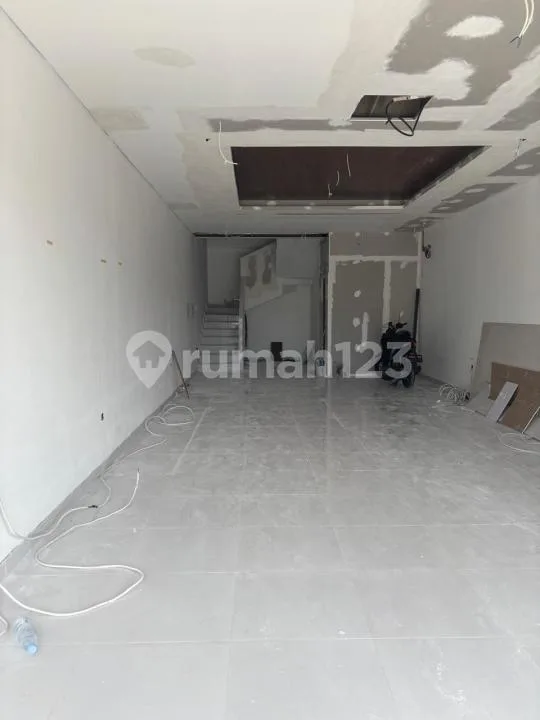 Dijual Ruko 3 Lantai Siap Huni SHM IMB di Jimbaran Uluwatu Bali - Image 2 of 4