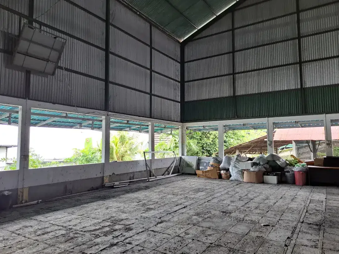 Disewakan Bangunan Ex Gedung Badminton / Gudang - Image 2 of 10