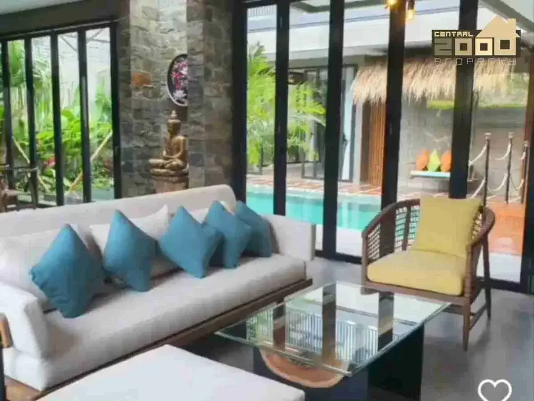 Villa Mewah Siap Huni di Umalas, 3 Bedroom Freehold - Image 3 of 10