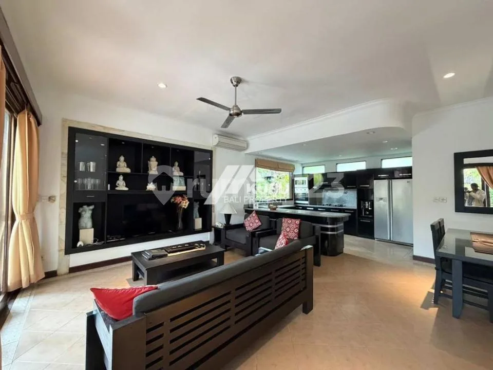 Kbp1700 Beautifull And Charming Villa With Minimalist Design In Complex Sanur Area. - Image 3 of 4