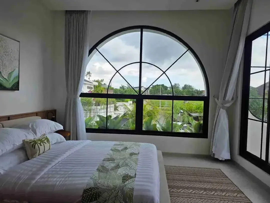 Villa Baru bergaya santorini dijual di Canggu Kuta utara Bali - Image 5 of 10