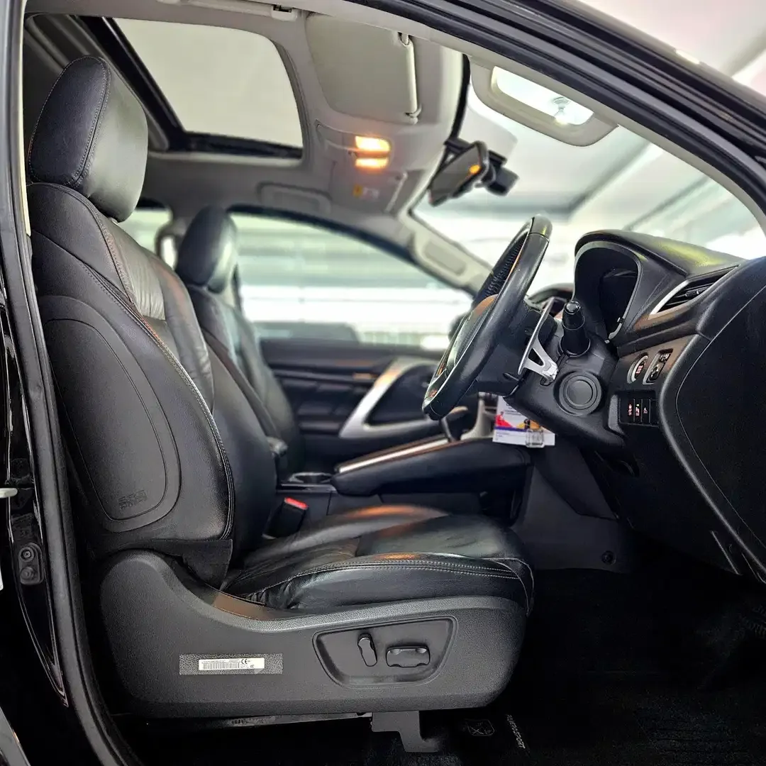 [2022] DP 49jt! Pajero Sport Dakar Sunroof diesel at 2022 DK bkn 2023 - Image 6 of 10