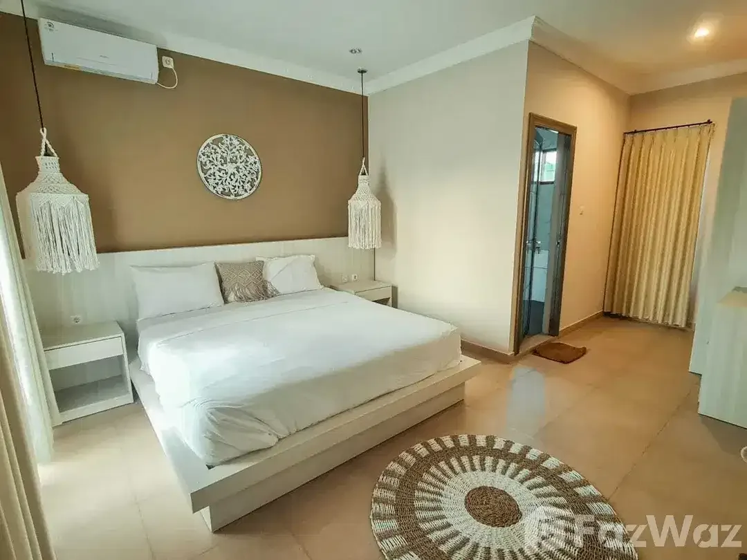 4 Bedroom Villa for rent in Kerobokan, Bali - Image 10 of 10