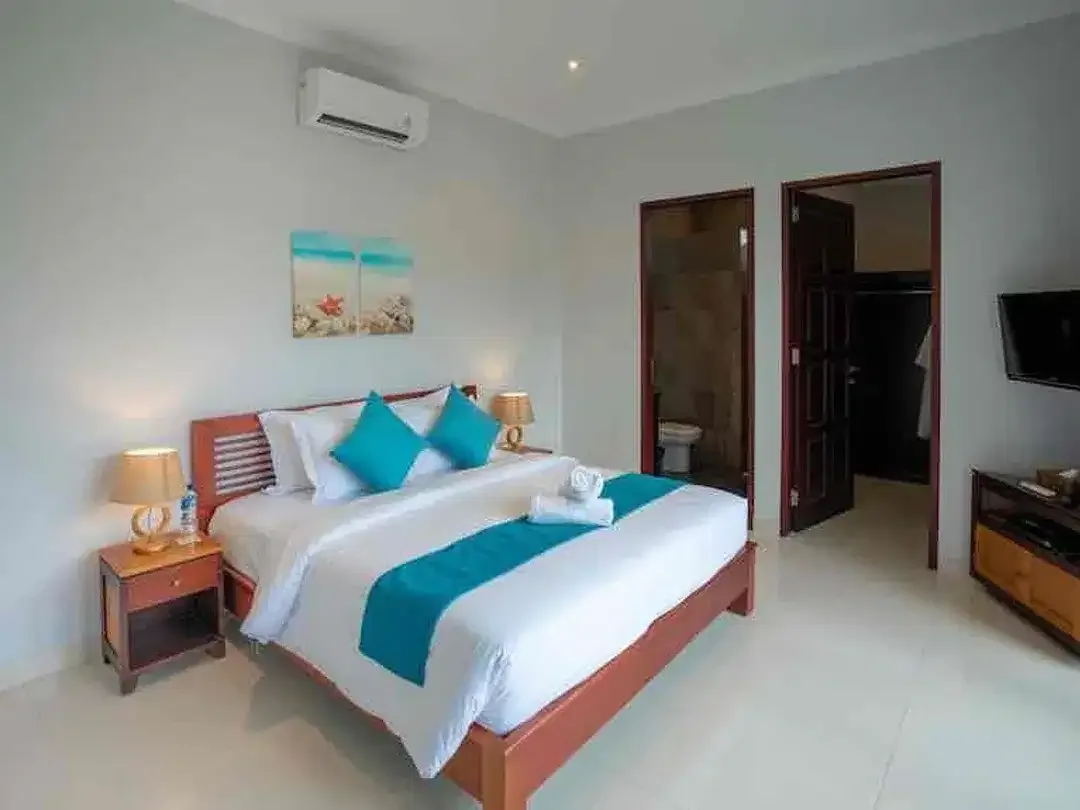 For Sale Modern Contemporary Balinese Villa in Heart of Echo Beach Canggu - Image 6 of 10