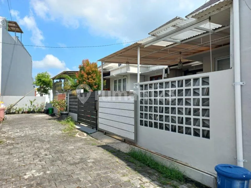 Rumah Modern Minimalis 1 Bedroom Area Munggu - Image 2 of 4