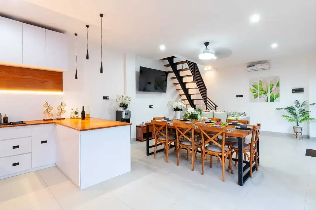 VILLA EXCLUSIVE BAGUS 6BR  LOKASI  PREMIUM DI BINGIN PECATU - Image 5 of 10