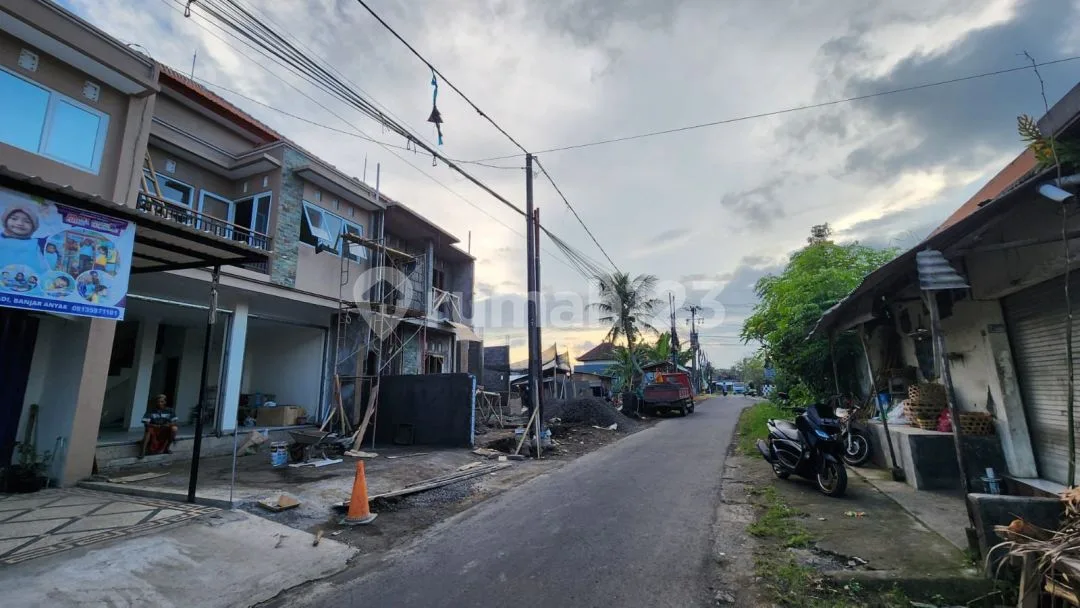 Ruko, 2 Lantai Pinggir Jalan Raya di Sanggulan Tabanan Bali - Image 2 of 4