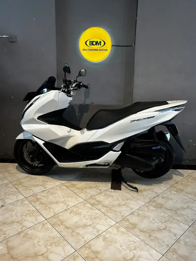 DP 500K / BUNGA MENURUN 2% / HONDA PCX 160 TAHUN 2024 - Image 3 of 7